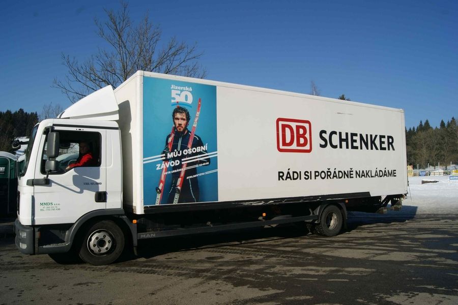 DB Schenker již zaváží materiál na Jizerskou 50