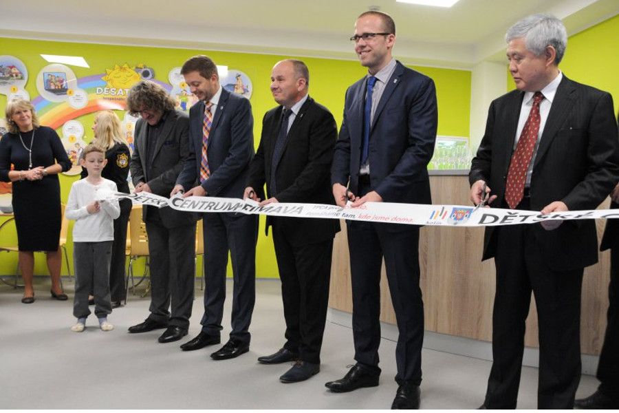 Pomozte automobilce rozdělit peníze z grantového programu