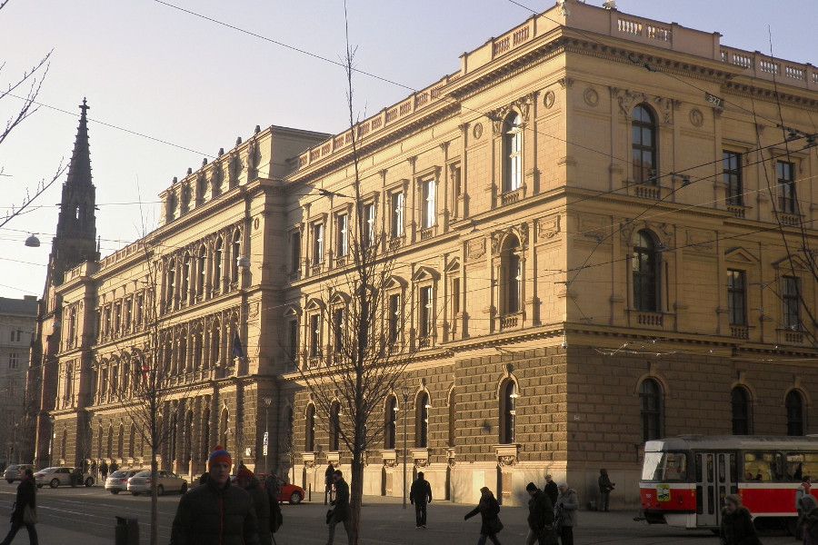 Ústavní soud dal zapravdu Mladé frontě