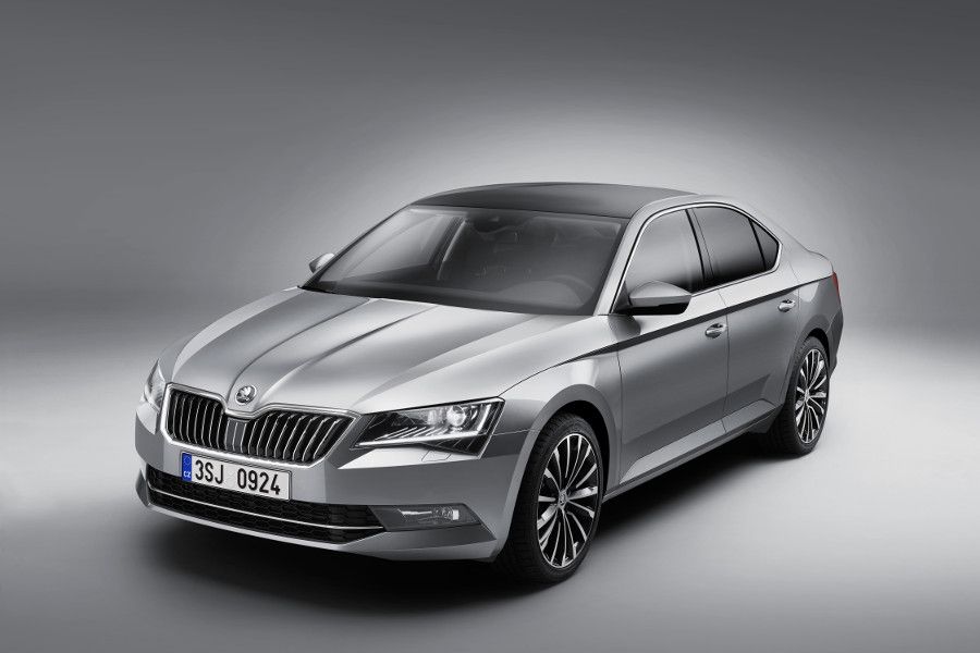 ŠKODA Superb vítězem hodnocení časopisu Auto Test v Německu