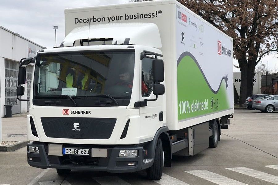 iHub umožní efektivní správu vozového parku, na vývoji se podílí také DB Schenker