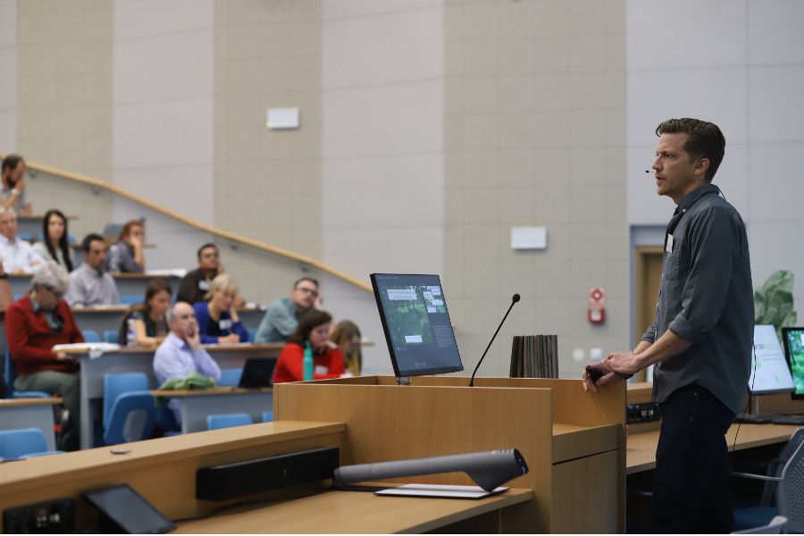 Konference EMAPI 2019 představila celosvětový výzkum invazních rostlin