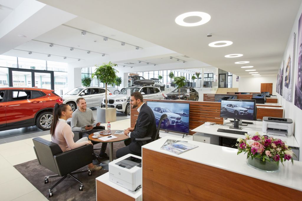 Nejnovější, největší a nejmodernější showroom BMW