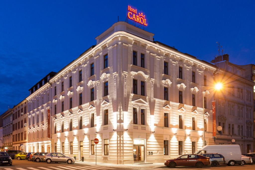 Jan Hotels oznamuje strategickou akvizici Hotelu Carol v Praze