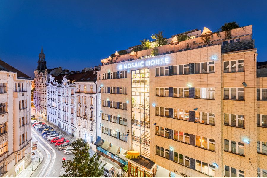Pražský Mosaic House Design Hotel prošel kompletní rekonstrukcí a změnil koncept