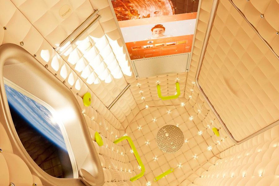 Slavný designér navrhl první židli pomocí umělé inteligence