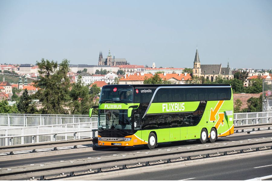 FlixBus přes Vánoce navýší kapacity na vnitrostátních linkách a obnoví některé mezinárodní spoje