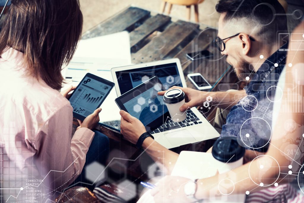 Stipendia Plus - Stipendia a stipendijní programy pro studenty SŠ a VŠ