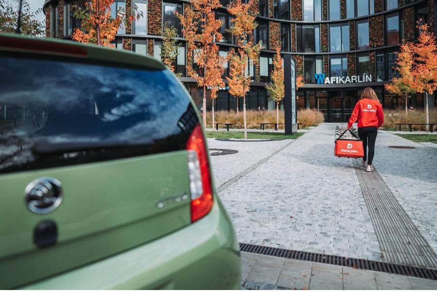 Mateřská skupina české platformy Dáme jídlo spouští vlastní fond rizikového kapitálu