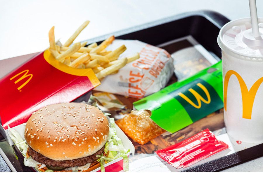 Světový den recyklace slaví i nadnárodní řetězce fastfoodu