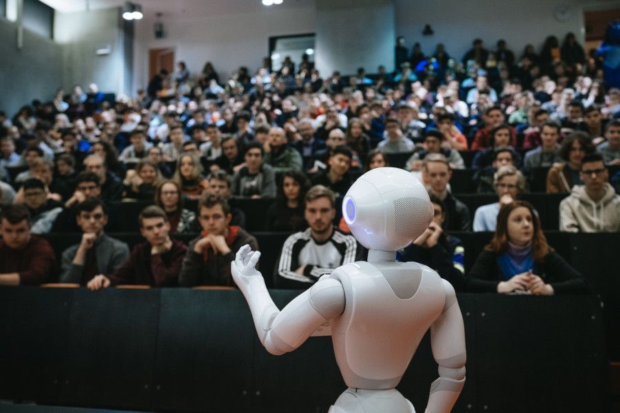 I v době pandemie rapidně roste poptávka po výuce informačních technologií