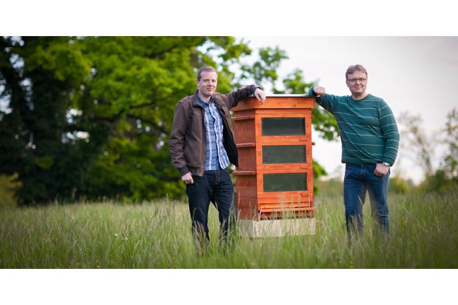 Česká společnost Apis Innovation vyrábějící termosolární úly vyhrála cenu Innovation Mastermind