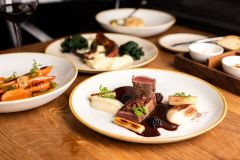 Gastronomii v Oaks Prague zajistí La Collezione Riccarda Lucqueho