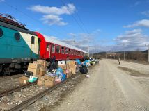 Humanitární vlaky stojí v Košicích. Slováci řeší, jak je legálně pustit přes hranice